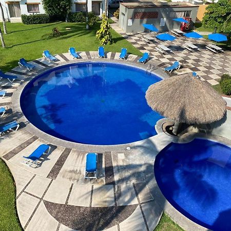Manzanillo Pied A Terre Hotel ภายนอก รูปภาพ